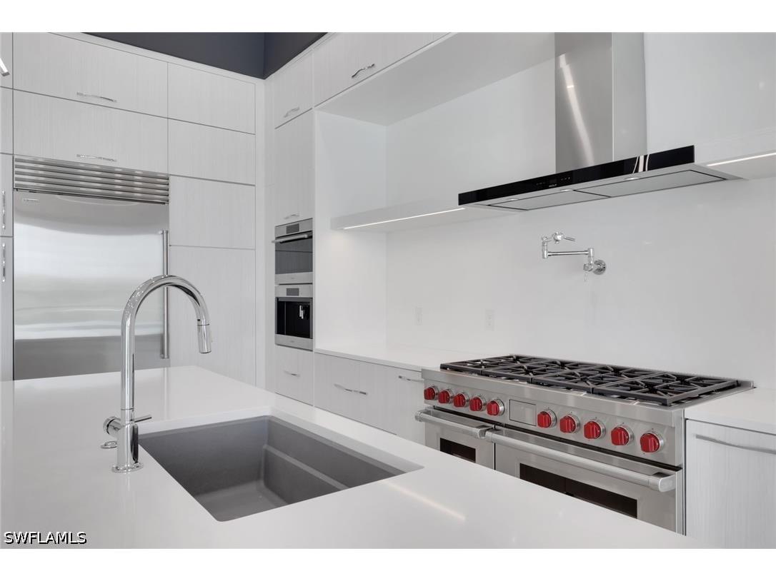 215 1st Street Bonita Springs FL 34134 226002362 image10