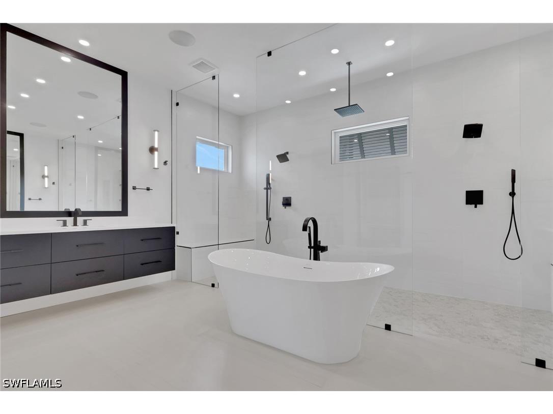 215 1st Street Bonita Springs FL 34134 226002362 image13