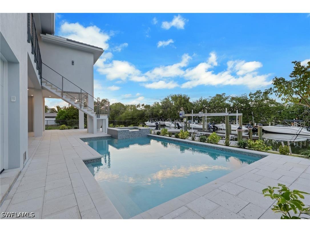 215 1st Street Bonita Springs FL 34134 226002362 image2