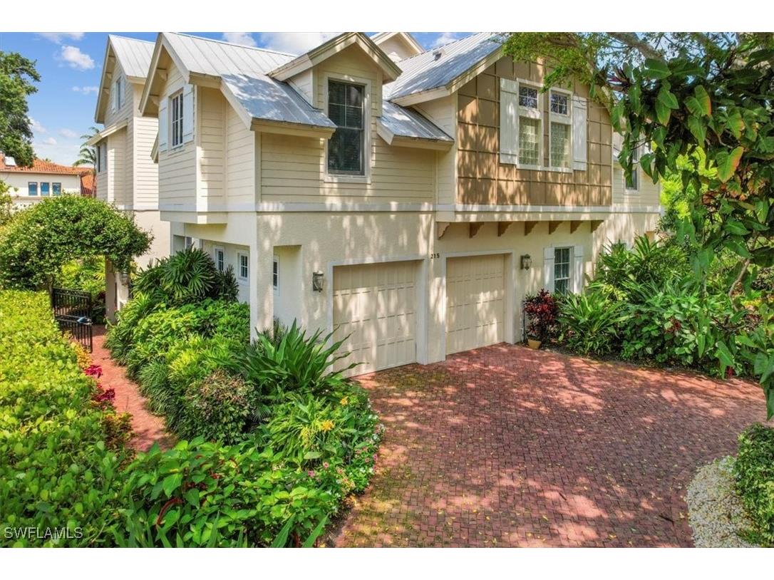 215 5th Street S Naples FL 34102 225077293 image14