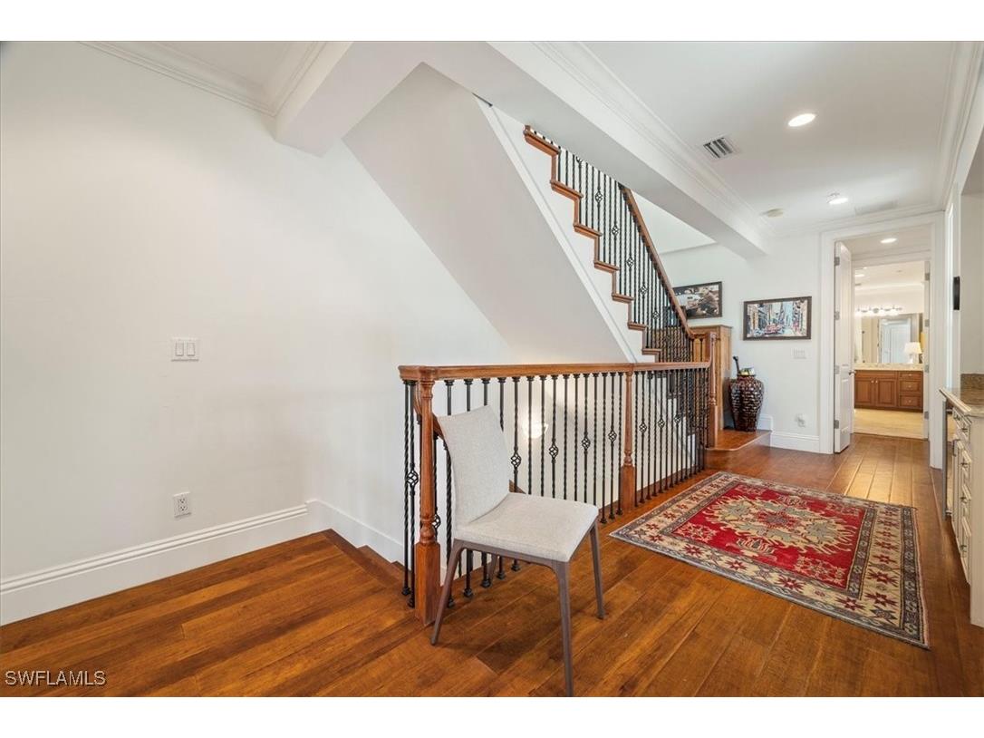 215 5th Street S Naples FL 34102 225077293 image22