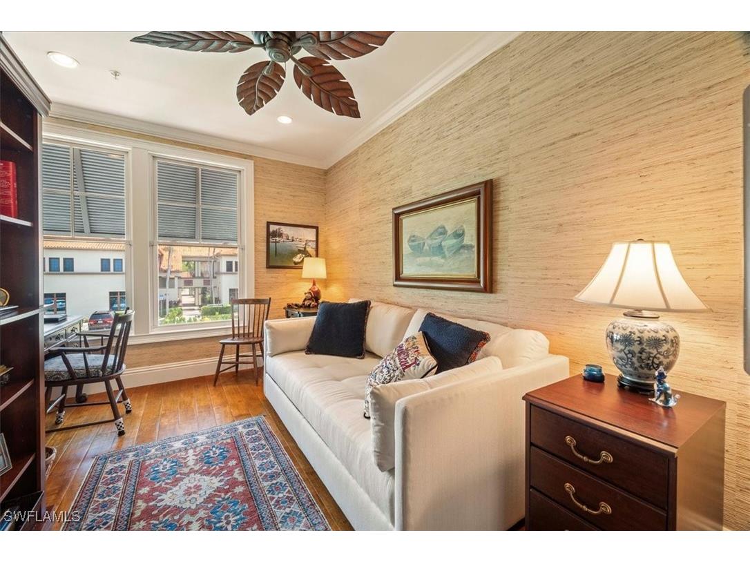 215 5th Street S Naples FL 34102 225077293 image29