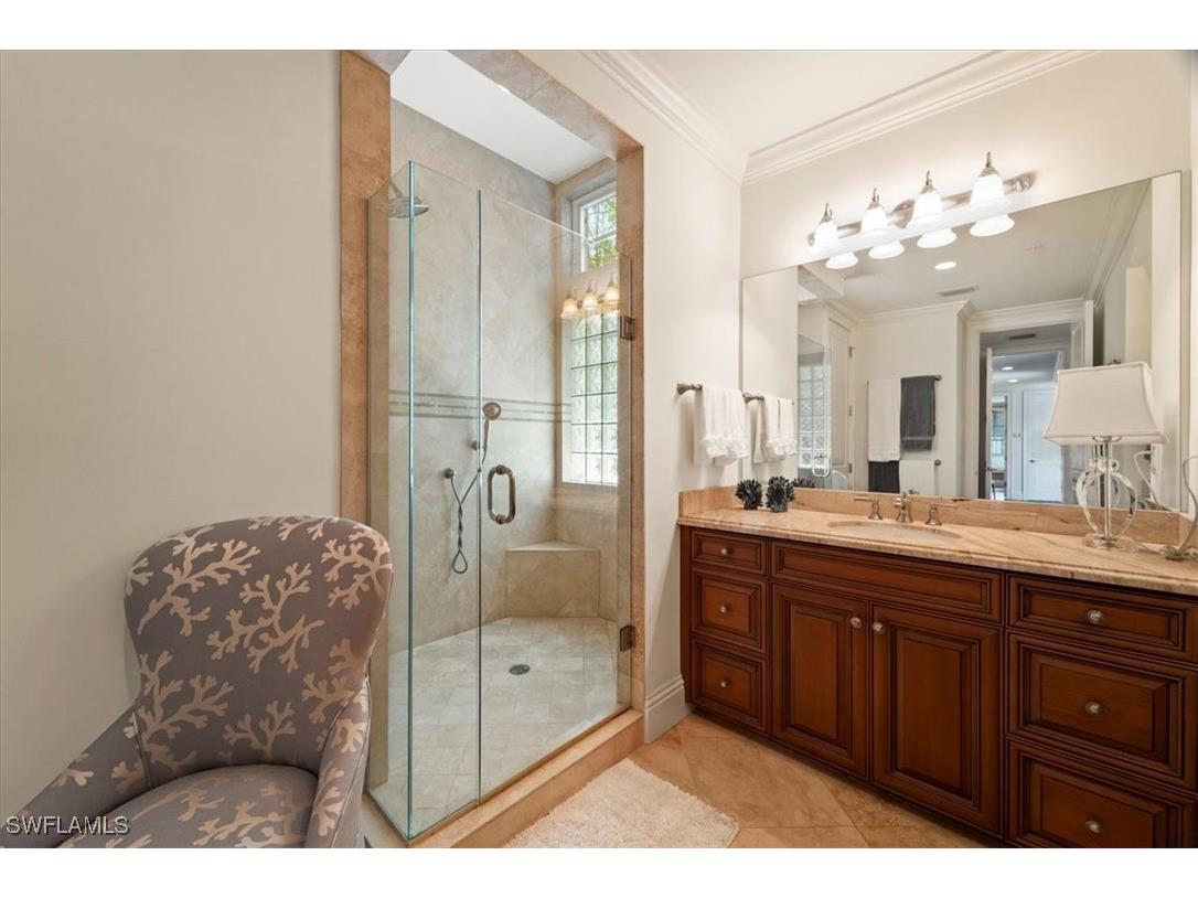 215 5th Street S Naples FL 34102 225077293 image38