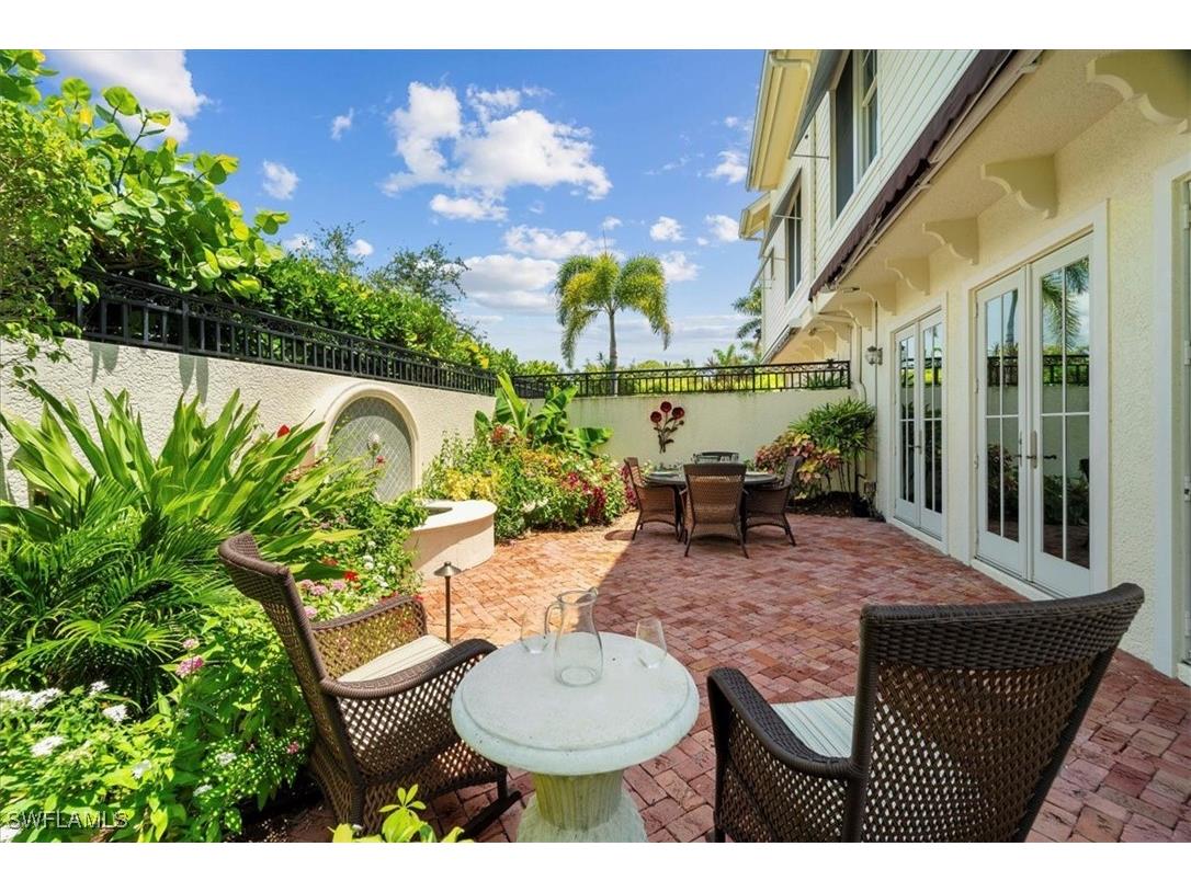 215 5th Street S Naples FL 34102 225077293 image43