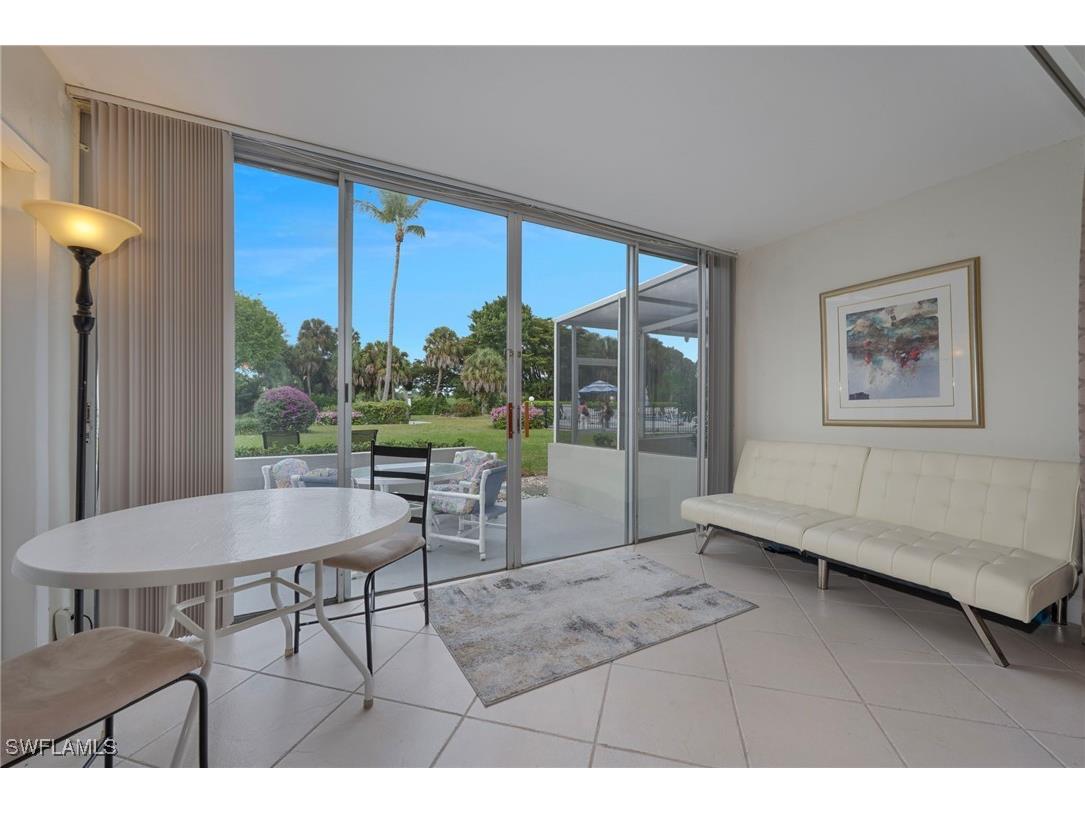 215 Cypress Way E #C4 Naples FL 34110 226002024 image12