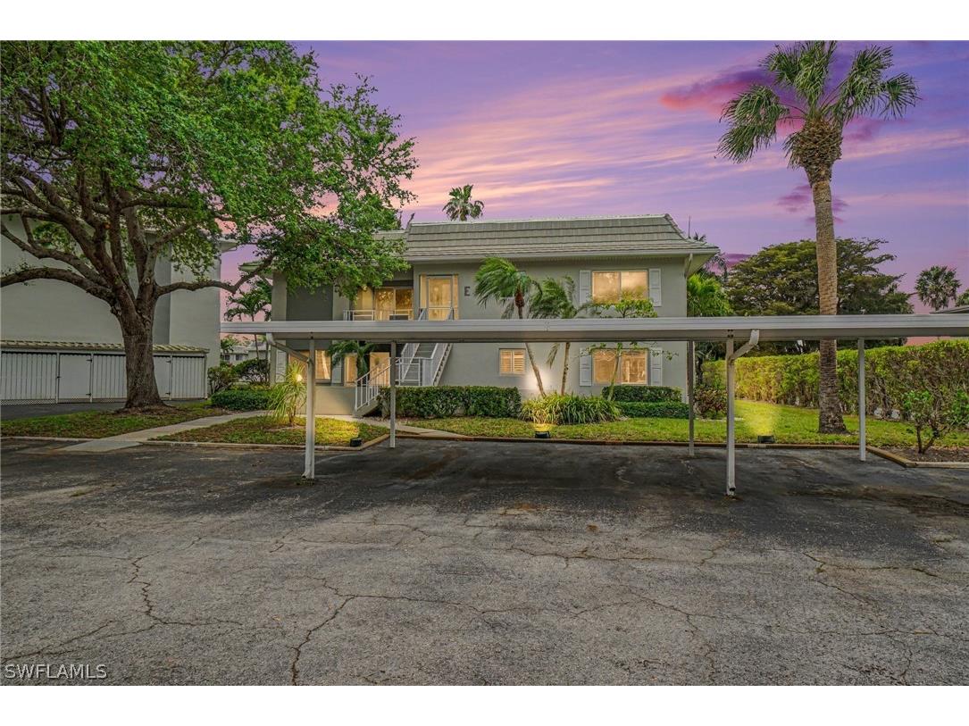215 Cypress Way E #E2 Naples FL 34110 226011602 image1