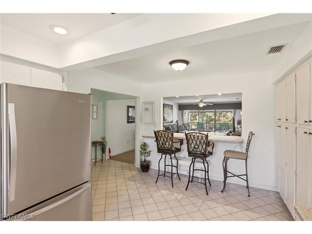 215 Cypress Way E #E3 Naples FL 34110 226005684 image10