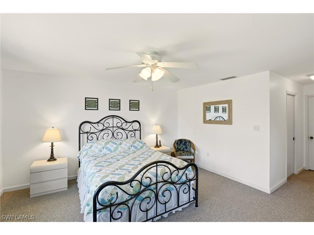 215 Cypress Way E #E3 Naples FL 34110 226005684 image17