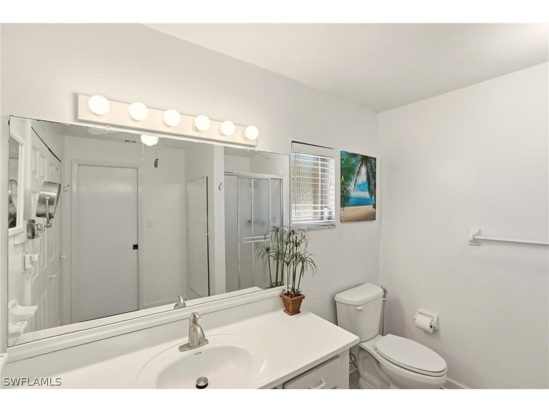 215 Cypress Way E #E3 Naples FL 34110 226005684 image20