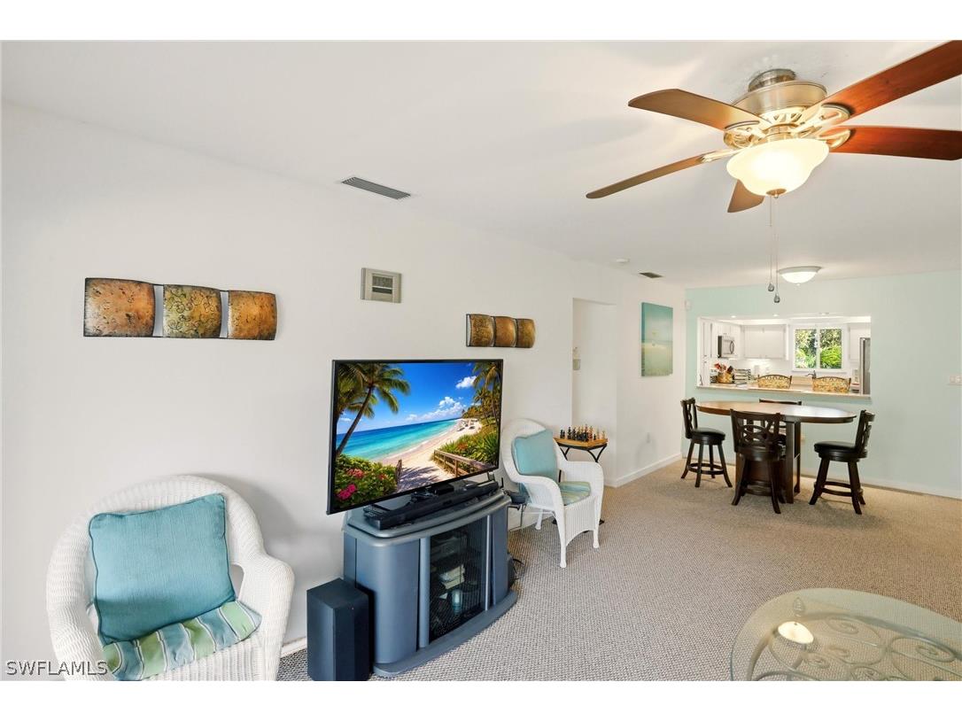 215 Cypress Way E #E3 Naples FL 34110 226005684 image6