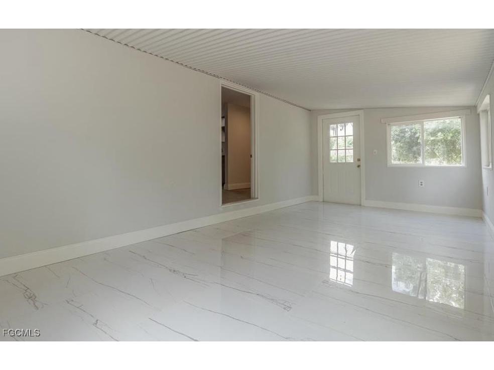 215 Delray Avenue Fort Myers FL 33905 2025023692 image6