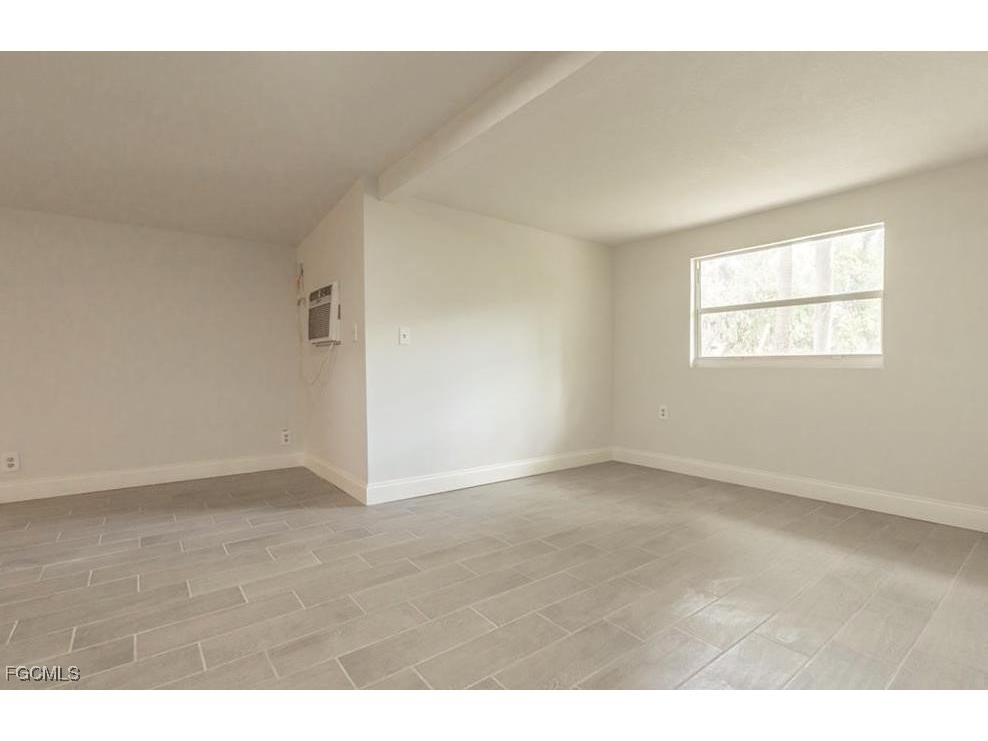 215 Delray Avenue Fort Myers FL 33905 2025023692 image8