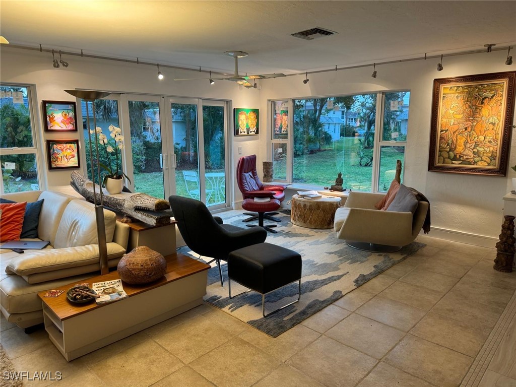 215 Lanchester Court #44 Naples FL 34112 225075187 image7