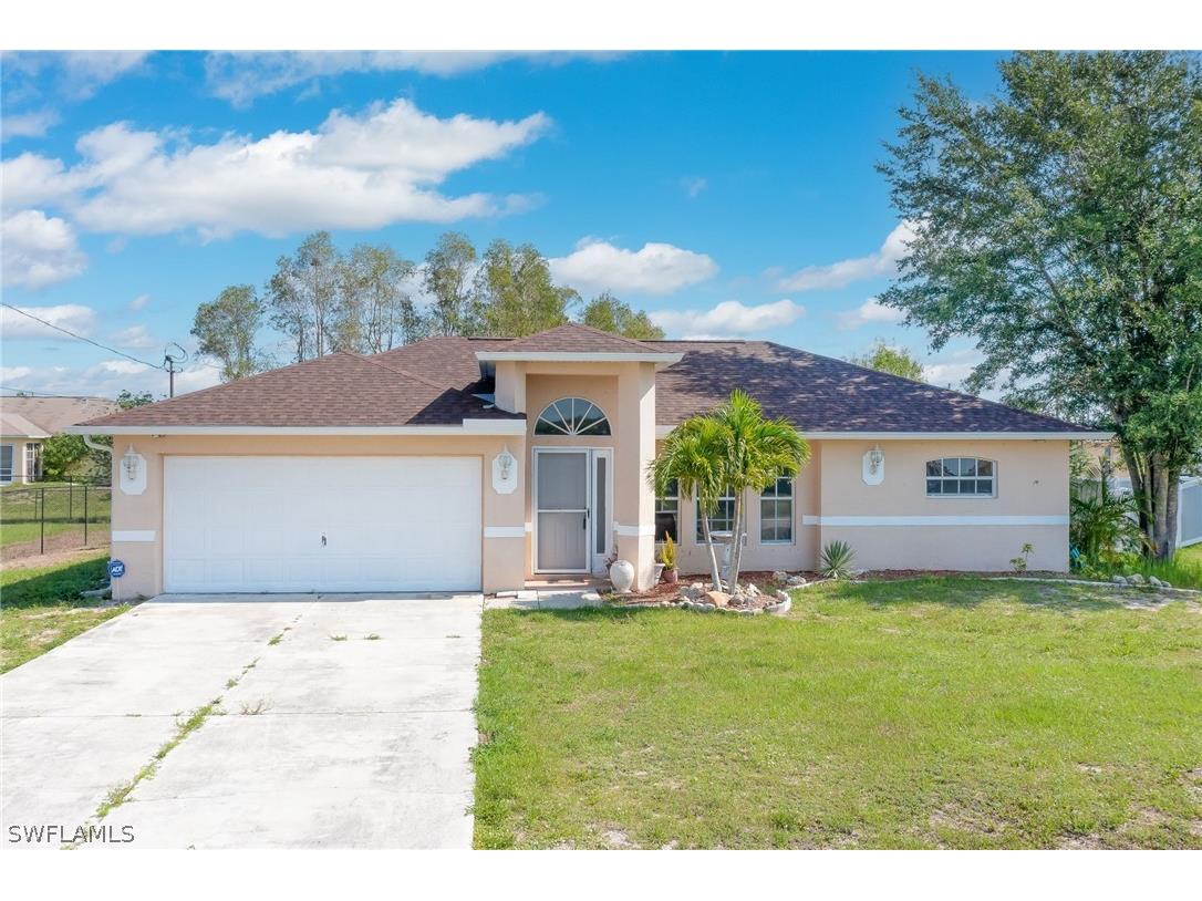 215 Magellan Street Fort Myers FL 33913 224045226 image1