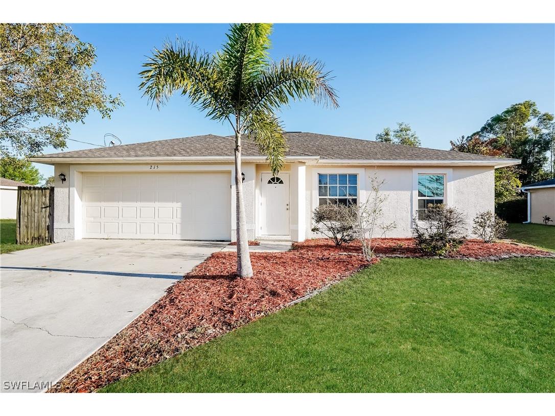 215 Manasota Street Fort Myers FL 33913 224040297 image1