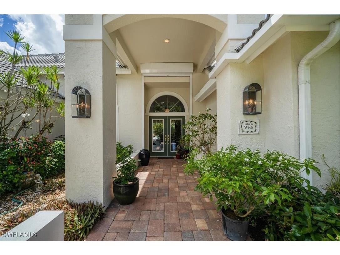 215 Monterey Drive Naples FL 34119 225071632 image4