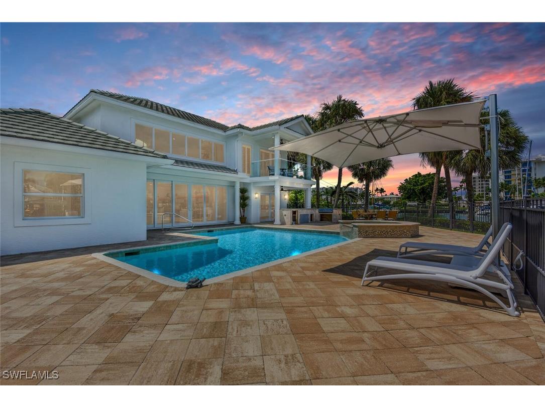 215 Mooring Line Drive Naples FL 34102 225064600 image2