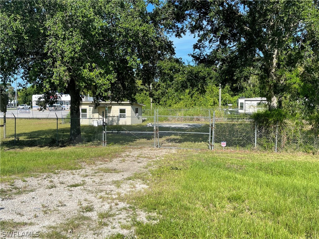 215 N Sr 29 Labelle FL 33935 222046717 image1