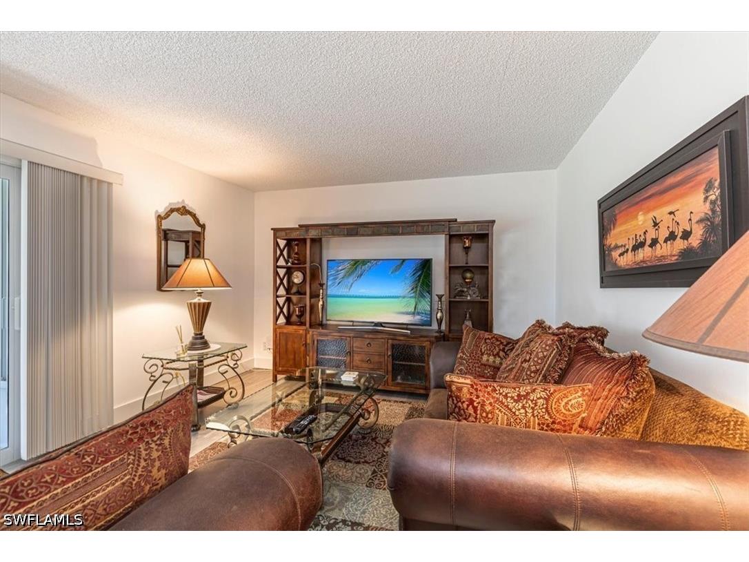 215 Palm Drive #215-1 Naples FL 34112 226020506 image6