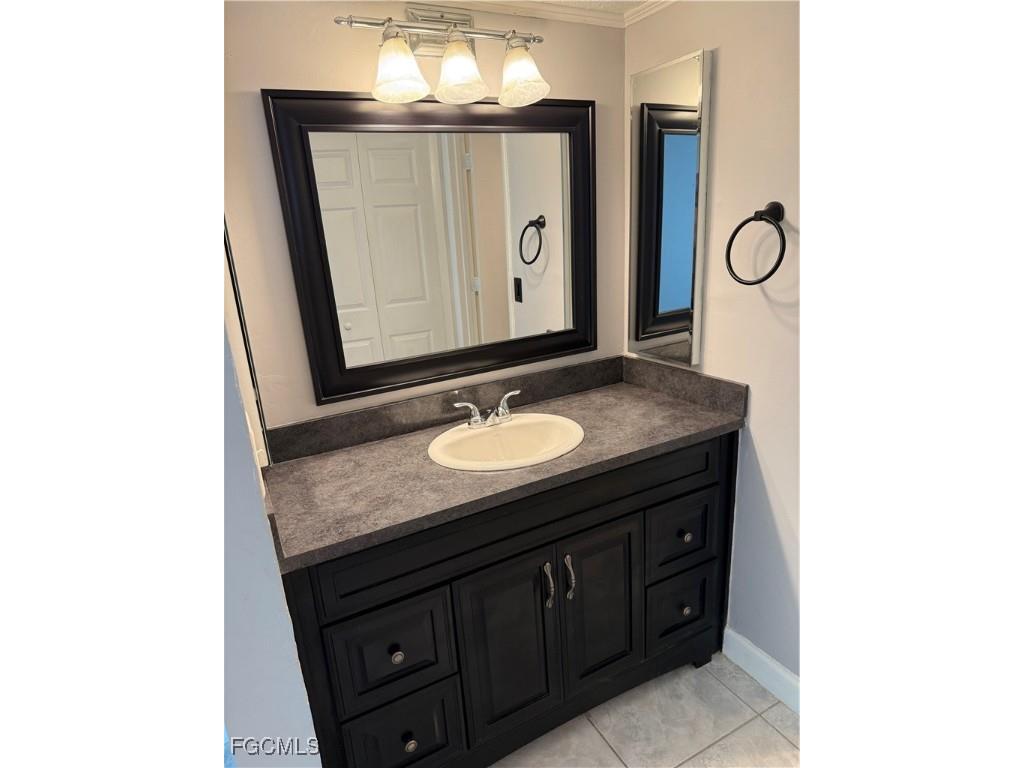 215 SE 15th Place #109 Cape Coral FL 33990 2025014303 image20