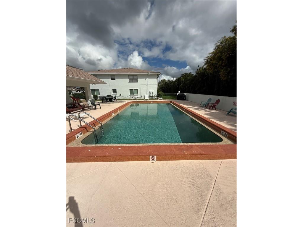 215 SE 15th Place #109 Cape Coral FL 33990 2025014303 image4