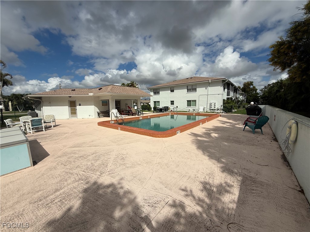 215 SE 15th Place #109 Cape Coral FL 33990 2025014303 image6