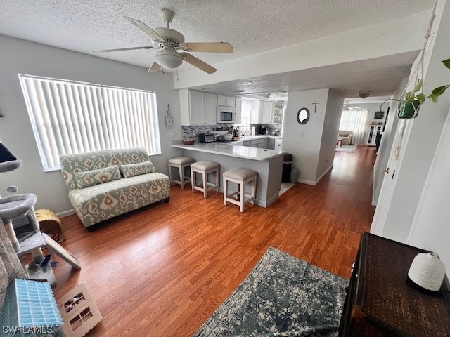 215 SE 15th Place #209 Cape Coral FL 33990 224004532 image1