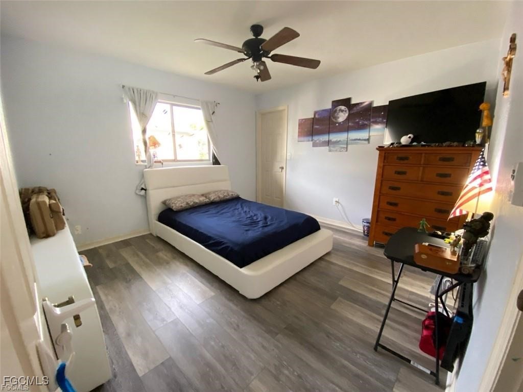 215 SE 1st Place Cape Coral FL 33990 2026003049 image16