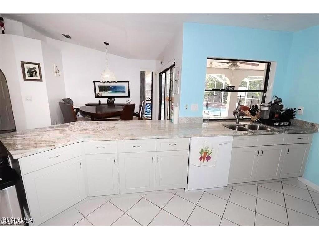 215 SE 1st Place Cape Coral FL 33990 2026003049 image4