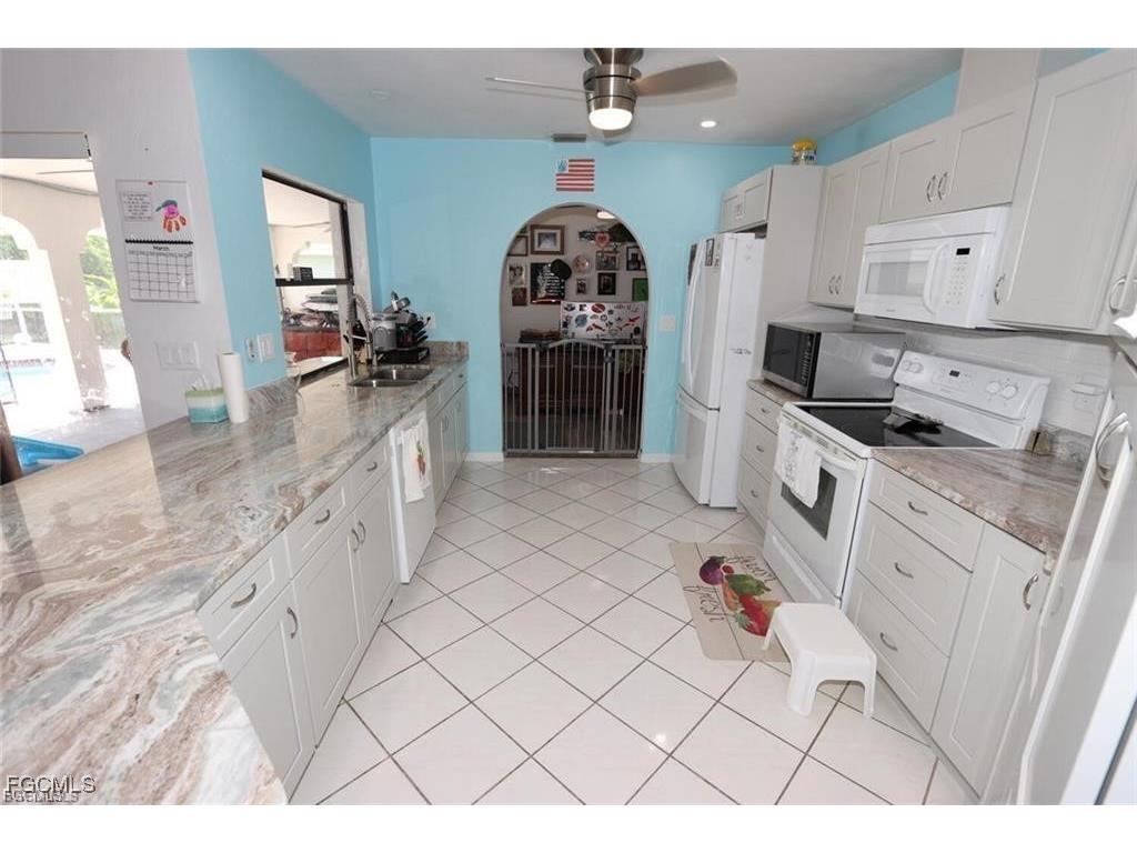 215 SE 1st Place Cape Coral FL 33990 2026003049 image6
