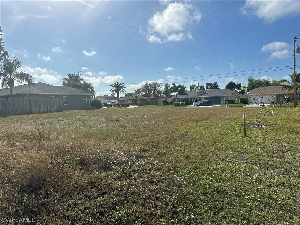 215 SE 23rd Terrace Cape Coral FL 33990 224023797 image1
