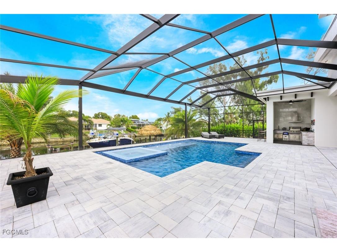 215 SE 28th Terrace Cape Coral FL 33904 2025014054 image11