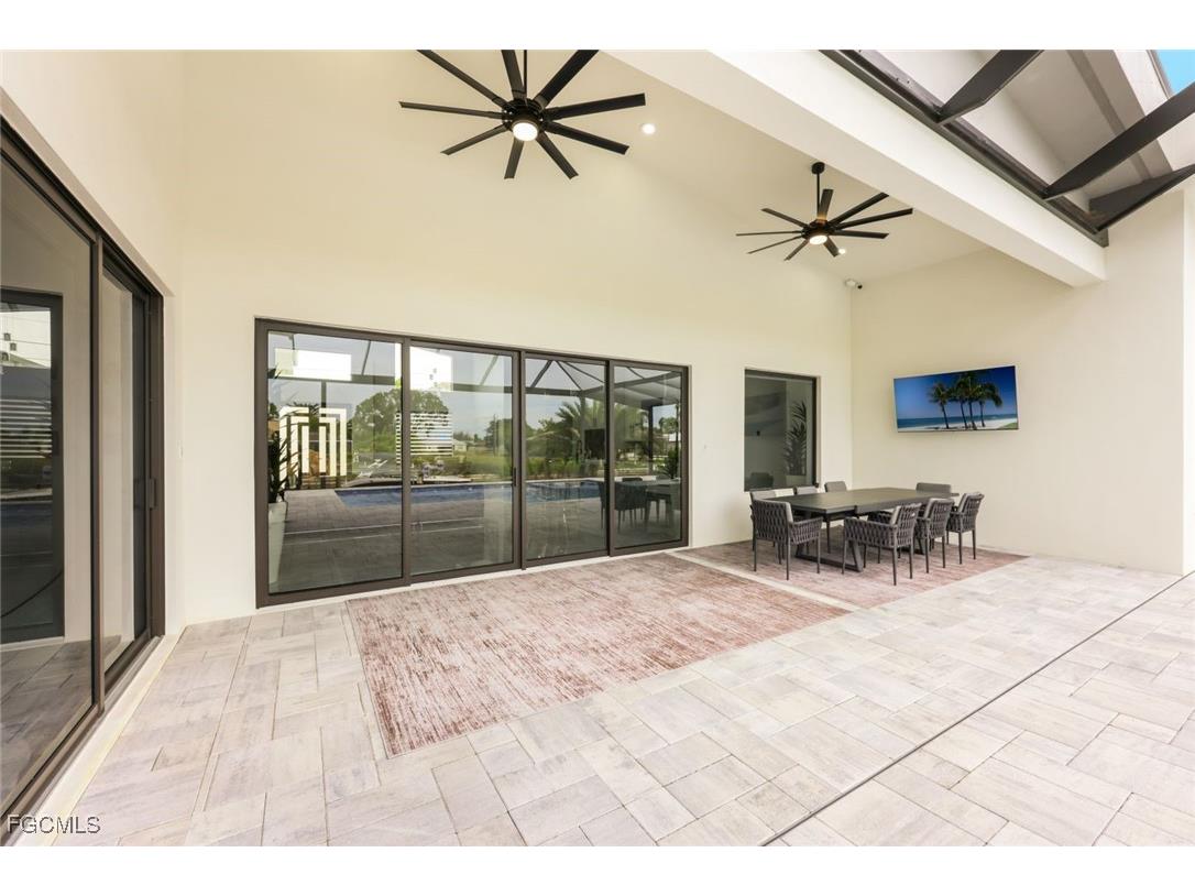 215 SE 28th Terrace Cape Coral FL 33904 2025014054 image8