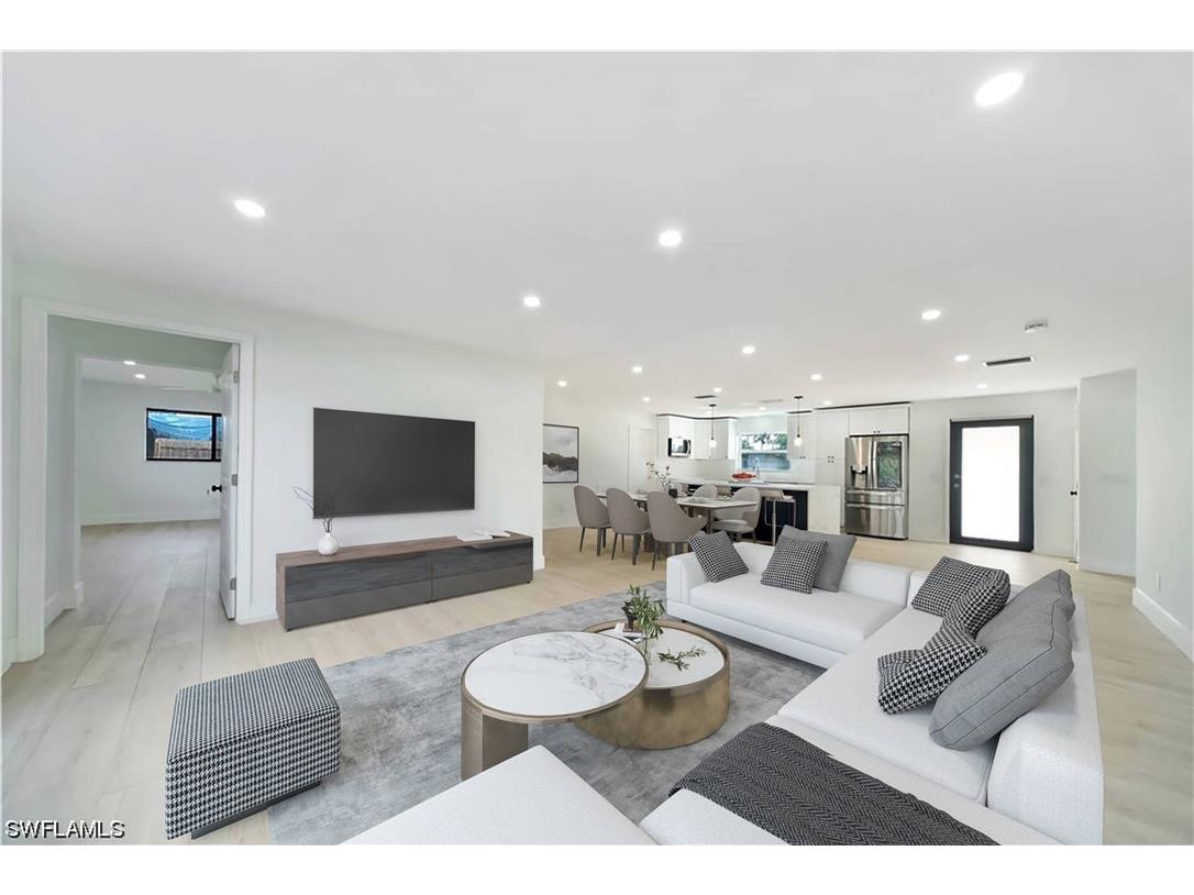 215 SE 46th Terrace Cape Coral FL 33904 224023690 image1