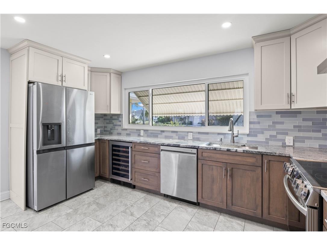 215 Santa Monica Court Cape Coral FL 33904 2025025704 image13