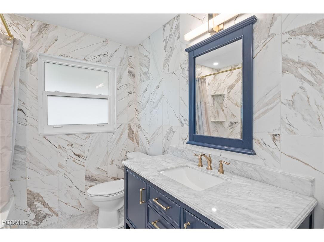 215 Santa Monica Court Cape Coral FL 33904 2025025704 image24