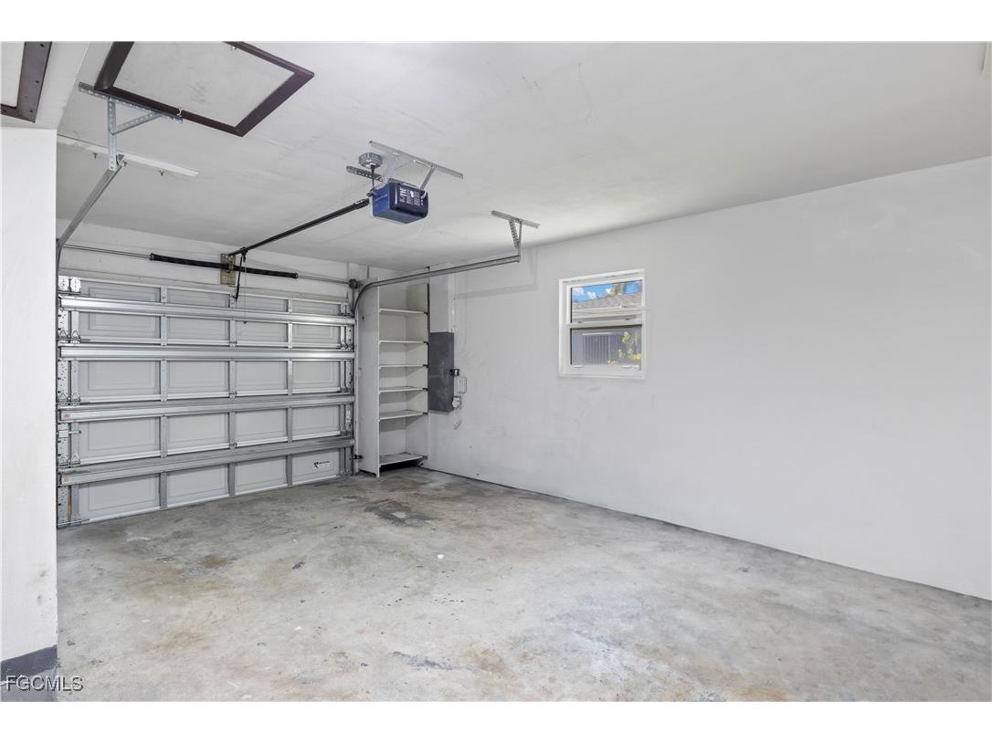 215 Santa Monica Court Cape Coral FL 33904 2025025704 image25