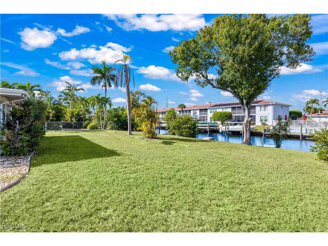 215 Santa Monica Court Cape Coral FL 33904 2025025704 image29