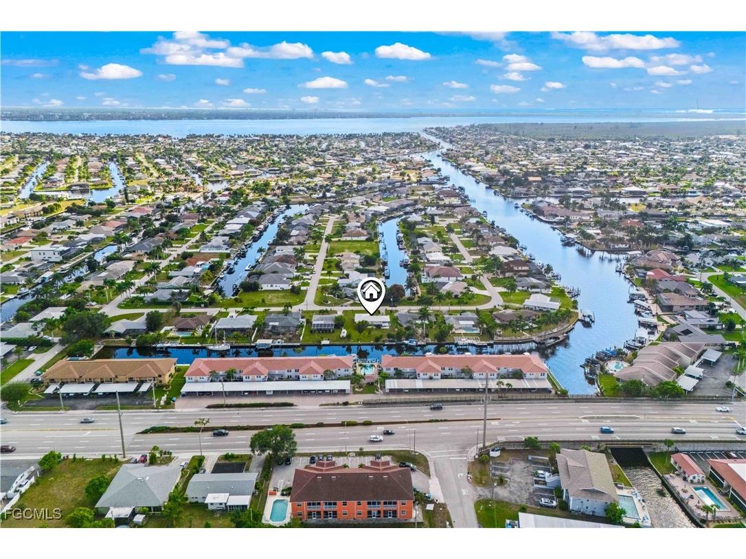 215 Santa Monica Court Cape Coral FL 33904 2025025704 image3