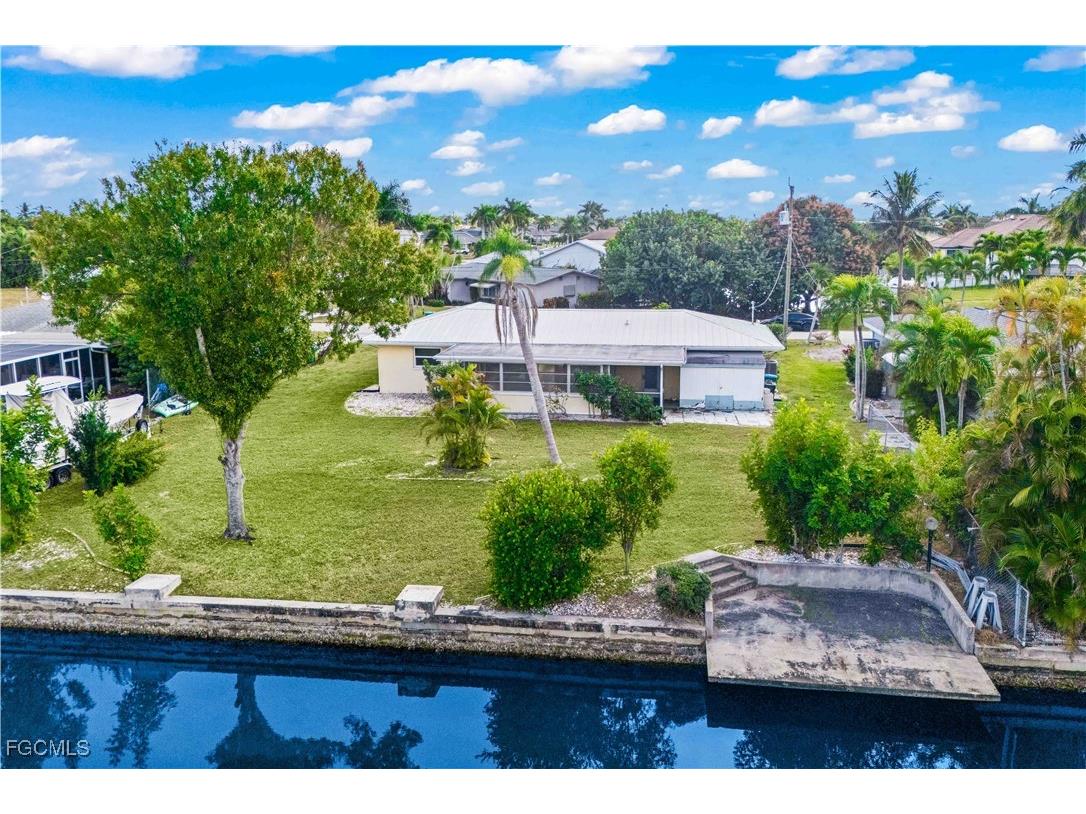 215 Santa Monica Court Cape Coral FL 33904 2025025704 image6