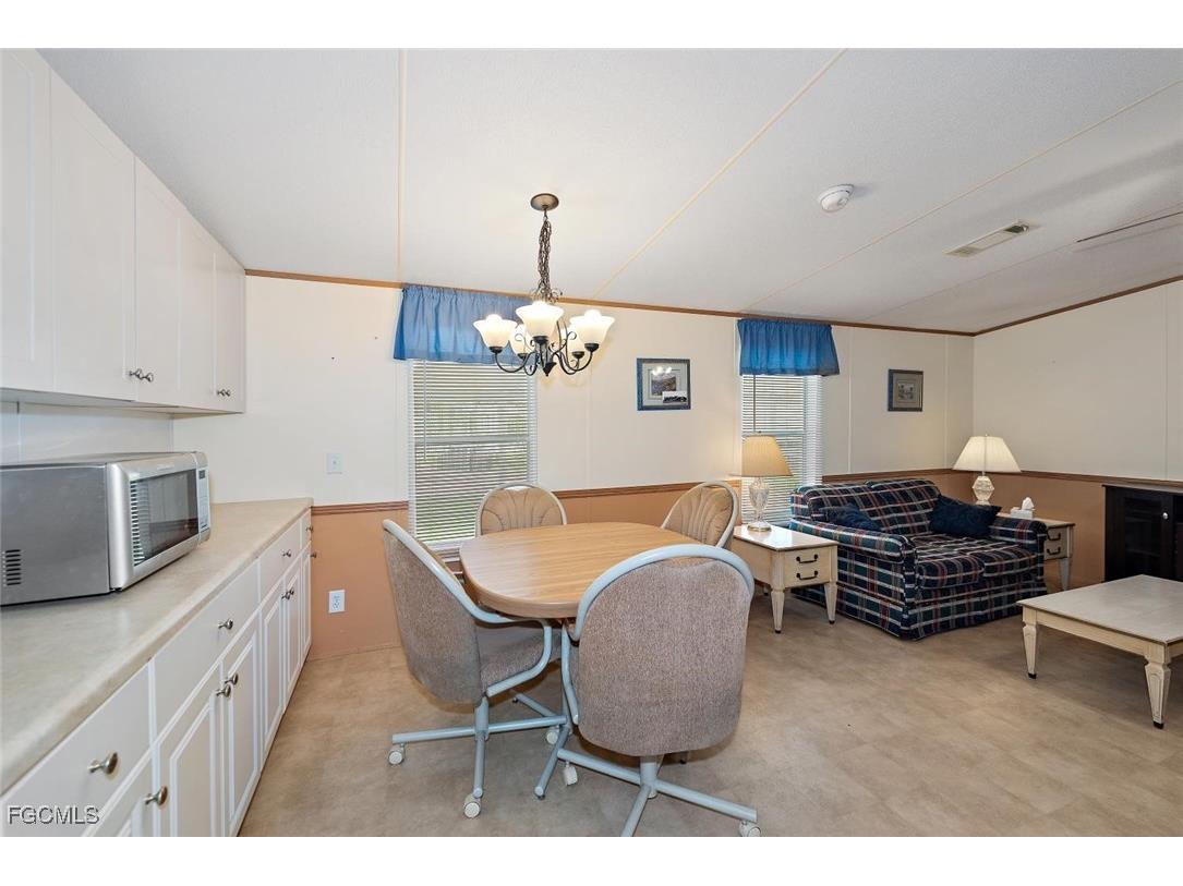 215 Shrub Lane N North Fort Myers FL 33917 2025002365 image14