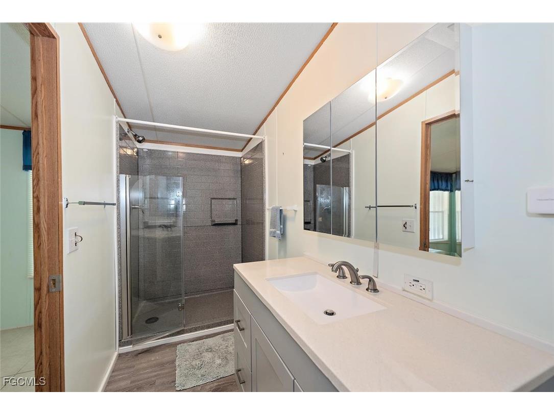 215 Shrub Lane N North Fort Myers FL 33917 2025002365 image17