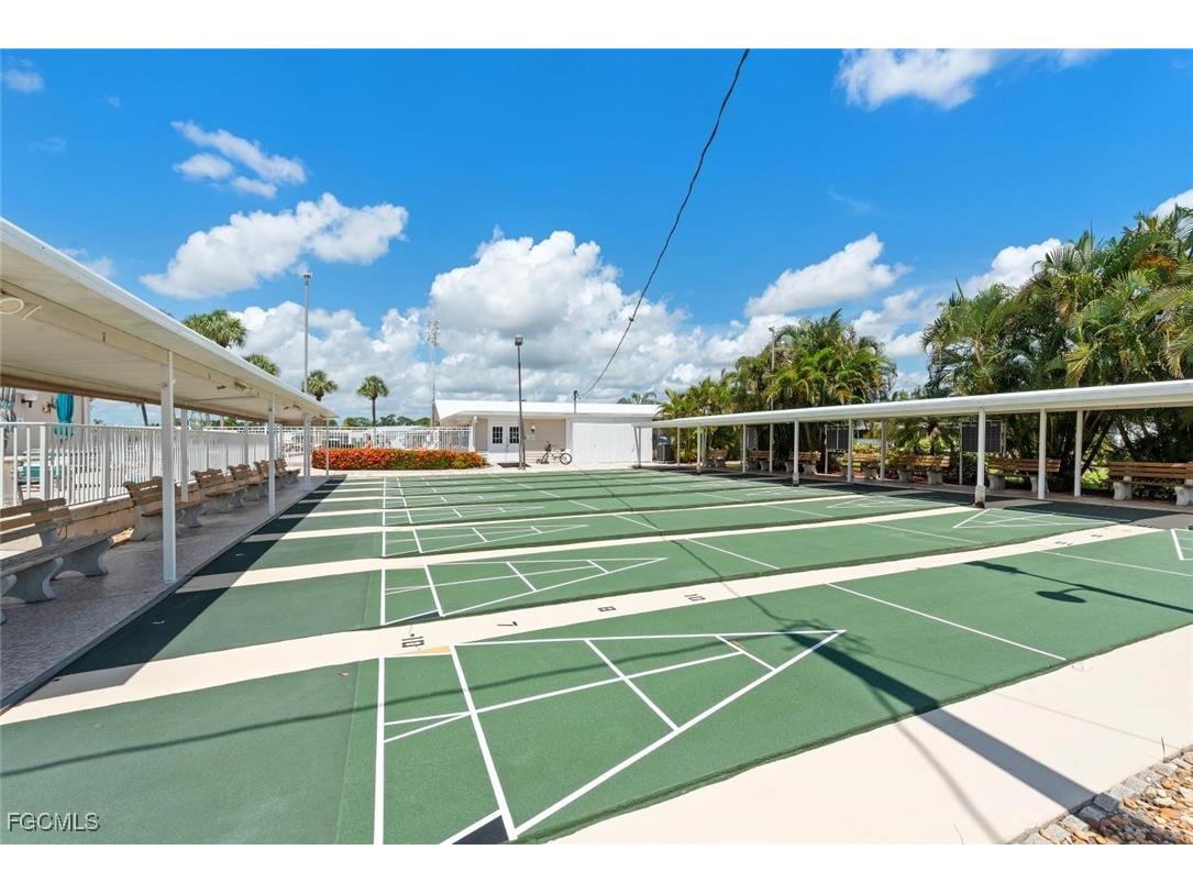 215 Shrub Lane N North Fort Myers FL 33917 2025002365 image27