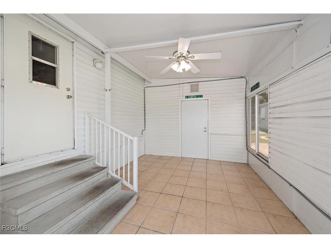 215 Shrub Lane N North Fort Myers FL 33917 2025002365 image5