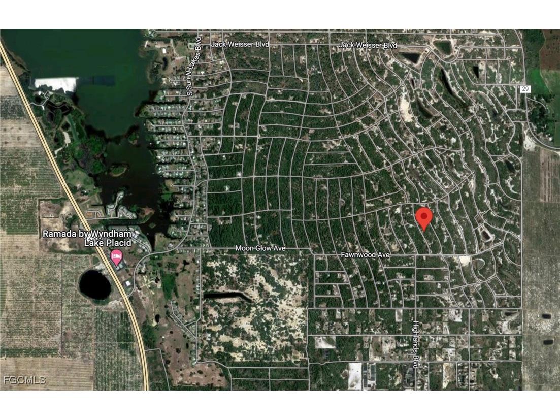 215 Summer Wind Lane Lake Placid FL 33852 2026003978 image2