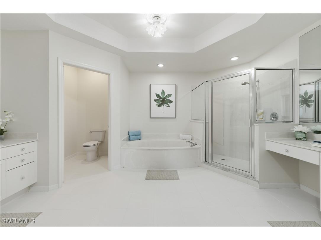 2150 Aberdeen Lane #202 Naples FL 34109 225066339 image13