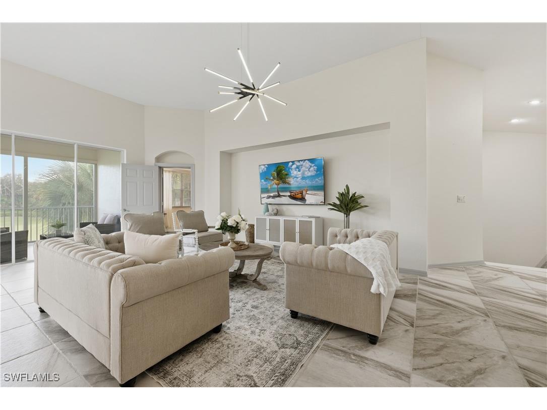2150 Aberdeen Lane #202 Naples FL 34109 225066339 image2