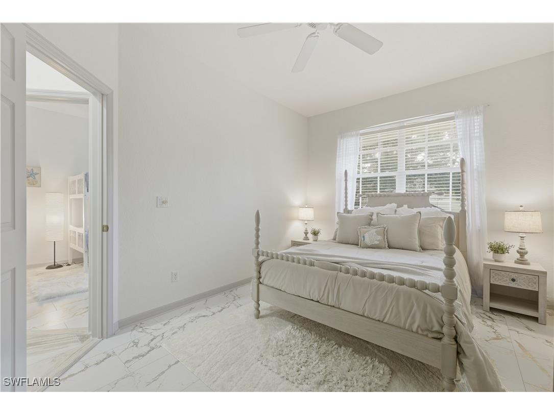 2150 Aberdeen Lane #202 Naples FL 34109 225066339 image20