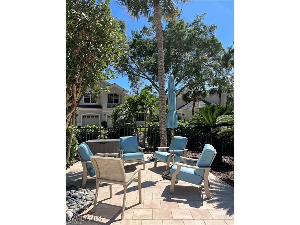 2150 Aberdeen Lane #202 Naples FL 34109 225066339 image41