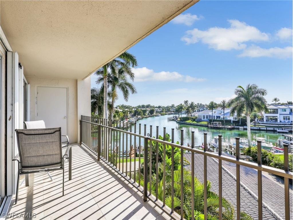 2150 Gulf Shore Boulevard N #407 Naples FL 34102 226011405 image16
